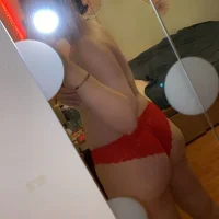 Nicolekhan's Profile Pic