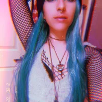 LizzieRose42's Profile Pic