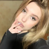 Zdjęcie profilowe modela _EmilyMills