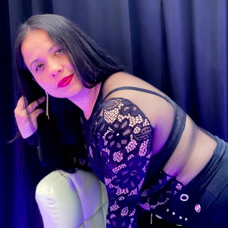 AlmaRose1 Stripchat profile image