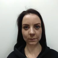 AlineThomas's Profile Pic