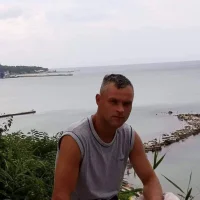 Krzysztof660's Avatar Photo