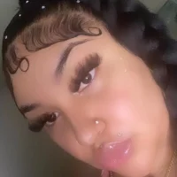 milkmarie_69's Avatar Pic