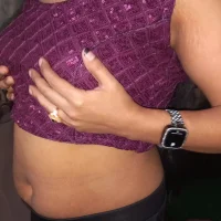 Foto desnuda XXX de Tuja-Sen