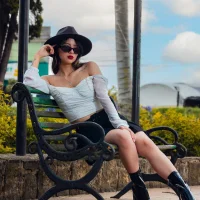Bonnieval's Profile Pic