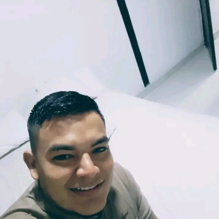 Crisss07- profile photo