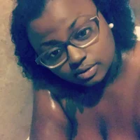 MelanieSnow's Profile Pic