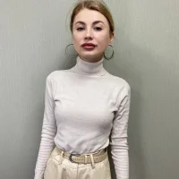 KatieDevall's Profile Pic