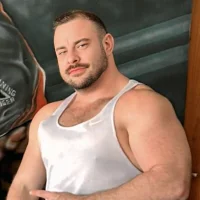 ItalianBrazilian Poză de profil