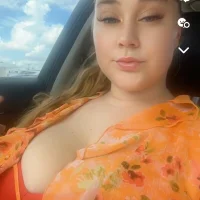 YourBustyCreamer's Profile Pic