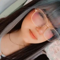 ZoeSkyee_ Adlı Modelin Avatarı