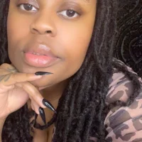 Zdjęcie profilowe modela realmuvarose