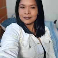 pamela352's Profile Pic