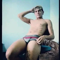 douglas_dot's Profile Pic