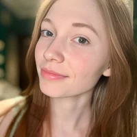 EmilyVer's Profile Pic