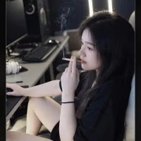 lylyna08 头像图片