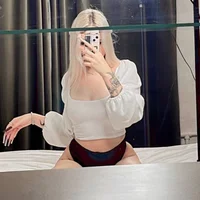 MoniqueLeroux's Profile Pic