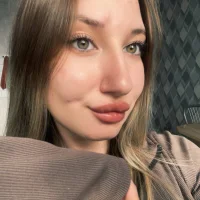 Lilyy_Lark