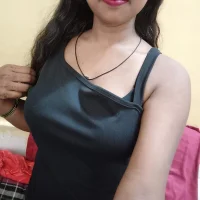 Sexy-Zeenat model avatar