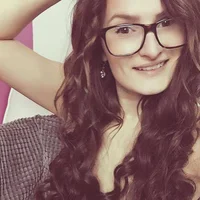 HollyBanks' Avatar Photo