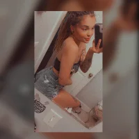 tattedmilf1198 的个人资料图片