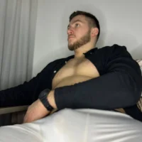 Sam_Strong's Profile Pic