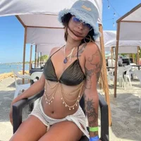 victorialavigne's Avatar Photo