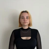 DorisFarr's Profile Pic