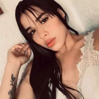 iris_victtoria's Profile Pic