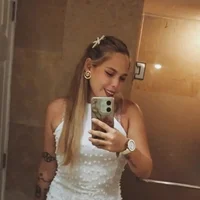 Peque4 Adlı Modelin Çevrimdışı Sohbet Odası