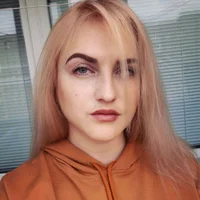Velamia's Profile Pic
