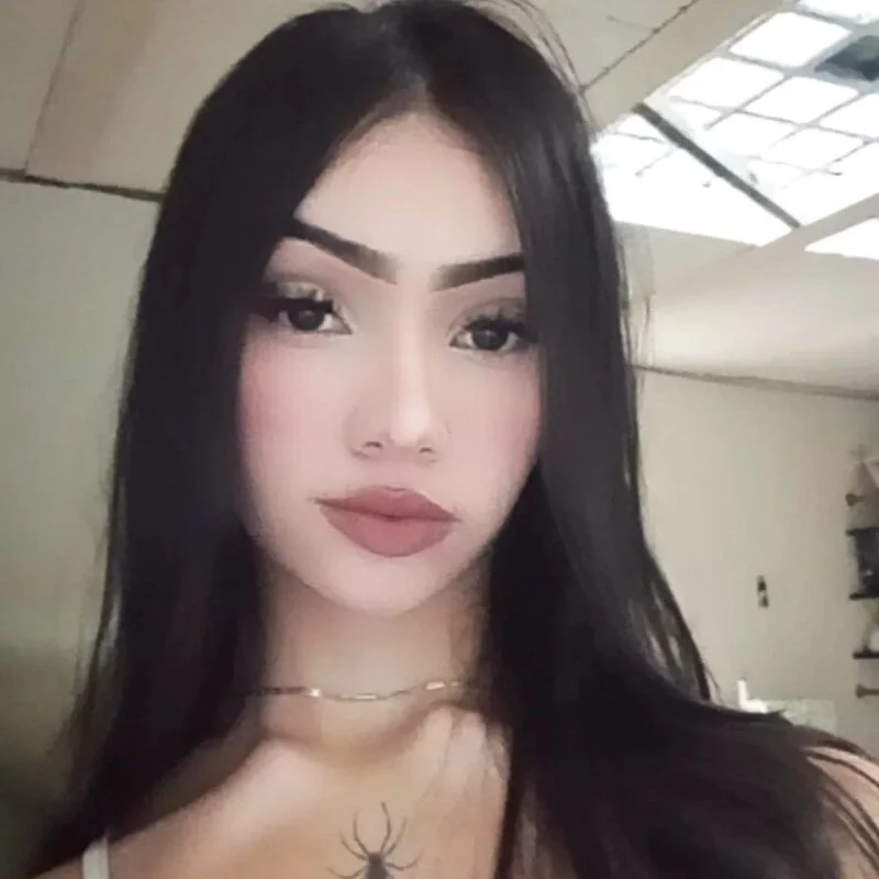 chloe_cummings profile photo