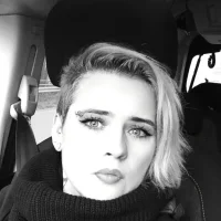 BlueBabe04's Profile Pic