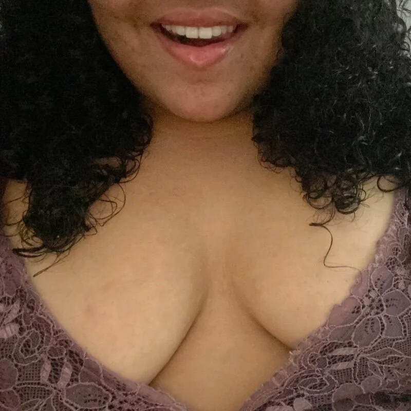 bellahott22 profile photo