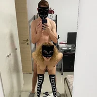 HotCrazyWife's Avatar Photo