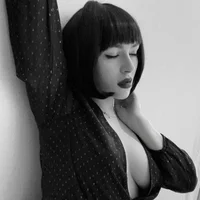 Sissterss's Profile Pic