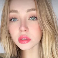 รูปอวาตาร ์ของ Anna_mileer