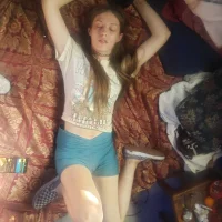 2hotchicksandjack's Avatar Pic