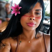 indiapotira_carol_ Adlı Modelin Avatarı