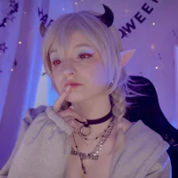 vronnier এর প্রোফাইল ছবি