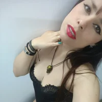 Liatompsonn এর প্রোফাইল ছবি