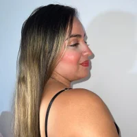 iris_denisse11's Profile Pic