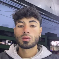 Toto23143's Avatar Pic