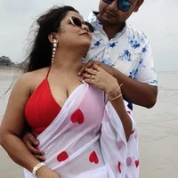 silamoni Φωτ, Προφίλ