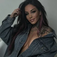 ComTessaSaw's Avatar Pic