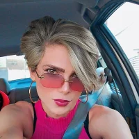 YoungTransAndBi 的個人資料圖片