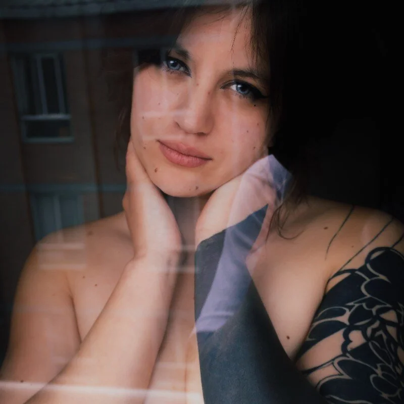 IsaFlints live cam profile