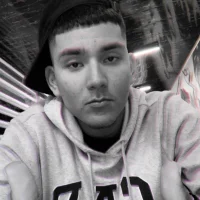 latinking10's Profile Pic