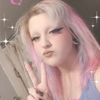 NikkiNova08s profilbillede