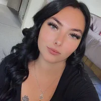 LoveLilyX's Avatar Pic